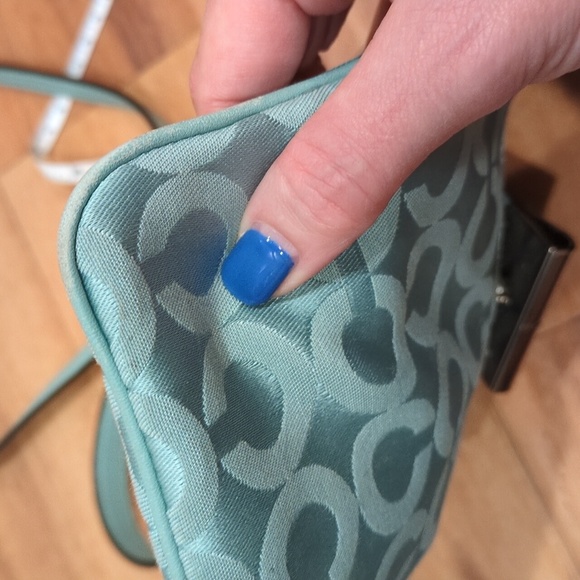 Coach Kristin Op Art Jacquard Swing Pack Crossbody Turquoise Teal Purse Bag - Picture 12 of 15